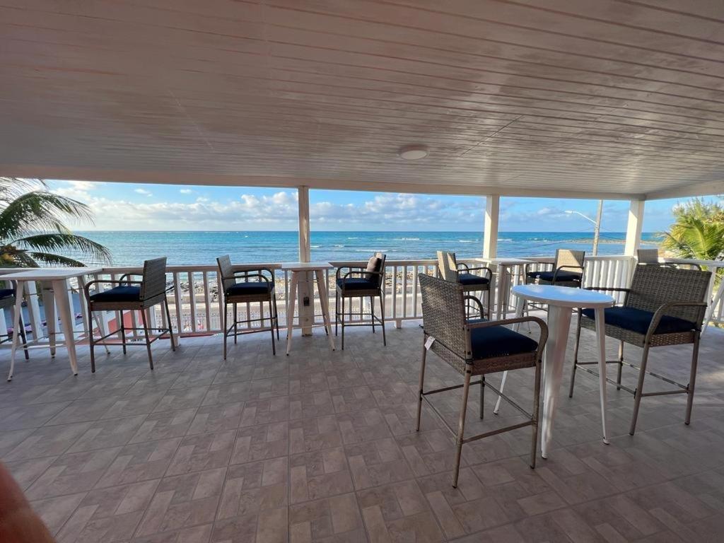The Sunset 3* Nassau